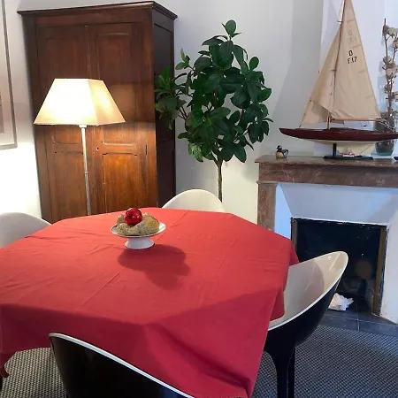 Petite Maison Dans Jardin Partage Apartment *